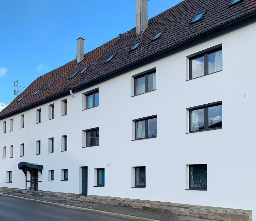 Hotel Gruener Baum Schömberg Esterno foto